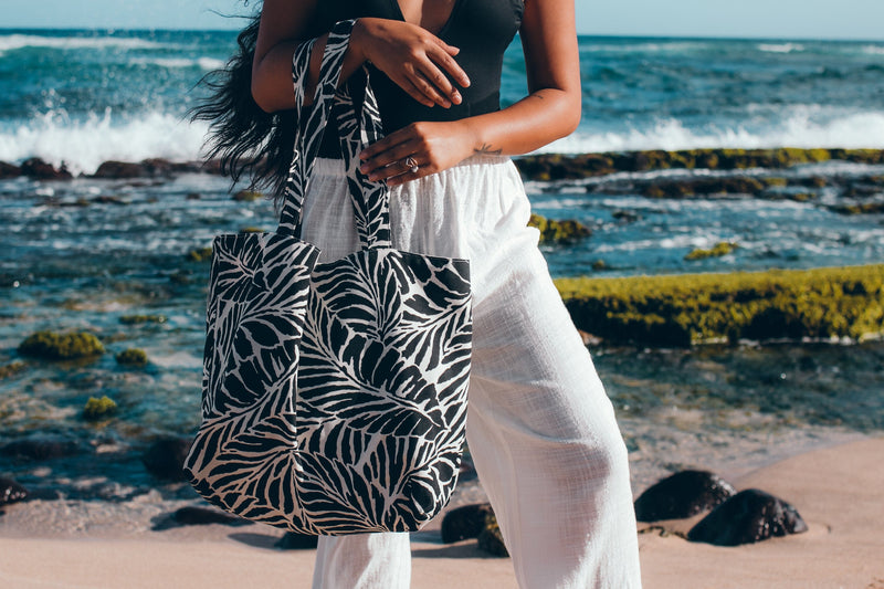 Oneloa Black Tropical Leaf Bags--Made on Maui bags Island-Essence-Cosmetics 