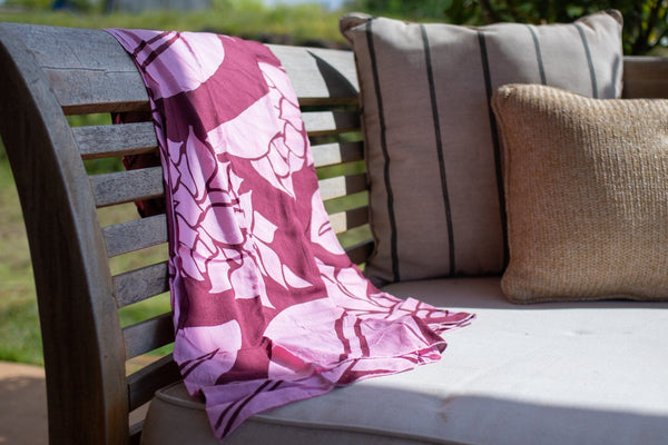 Vintage Plumeria & Sarong Oneloa Gift Bag Bundle Island-Essence-Cosmetics 