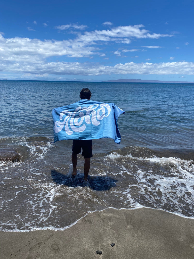 Blue Aloha Microfiber Beach Towel Towel Island Essence 
