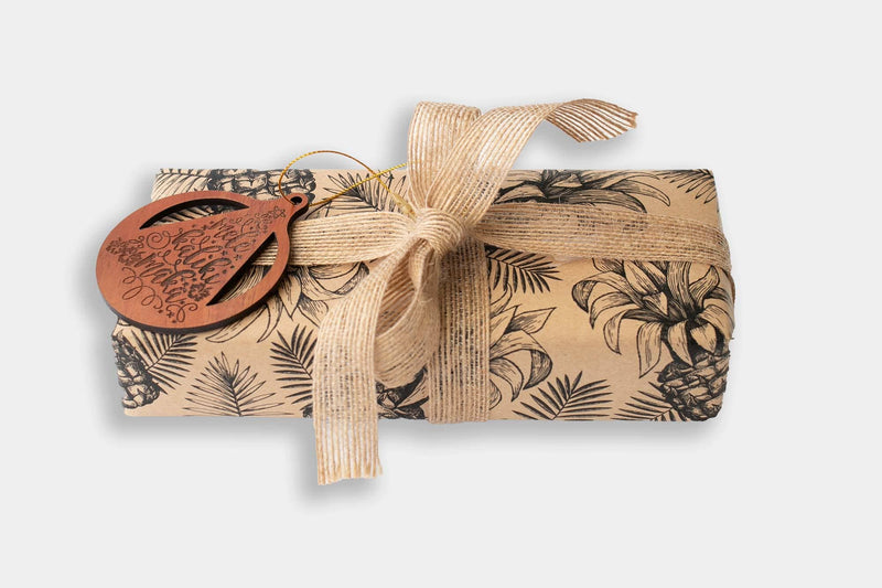 A Tropical Gift Wrapping Service Bundle Island-Essence-Cosmetics 