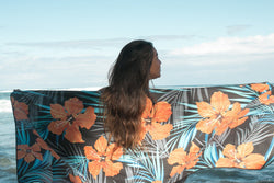 Hibiscus Flowers Microfiber Beach Towel Towel Island Essence 