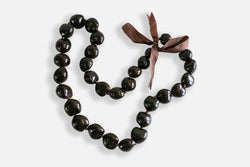 A Kukui Nut Lei Island Essence 