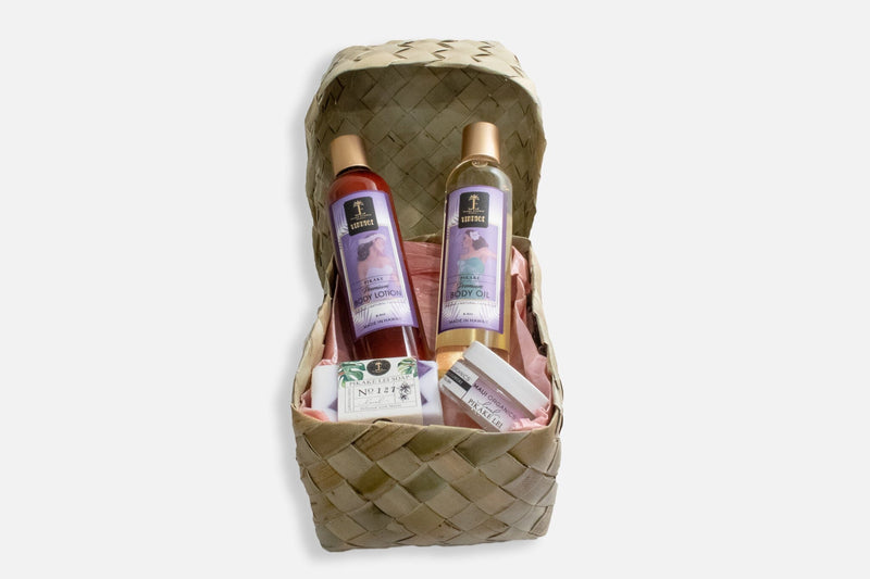 Pikake Vintage Premium Gift Basket Special Collection Island-Essence-Cosmetics 